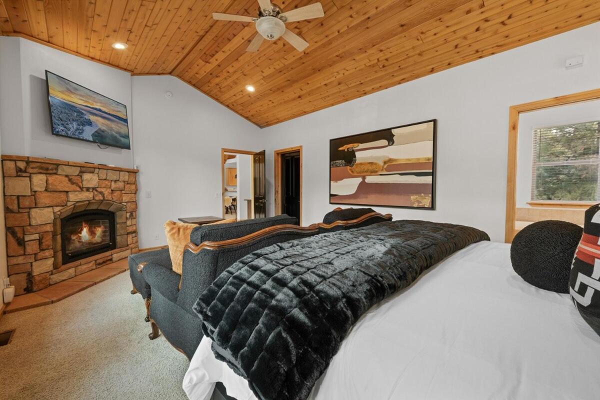 New Serenity Lodge Base Of Snow Summit Hot Tub Big Bear Lake Εξωτερικό φωτογραφία
