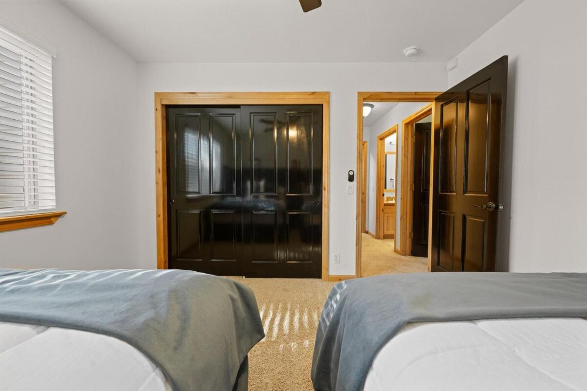 New Serenity Lodge Base Of Snow Summit Hot Tub Big Bear Lake Εξωτερικό φωτογραφία