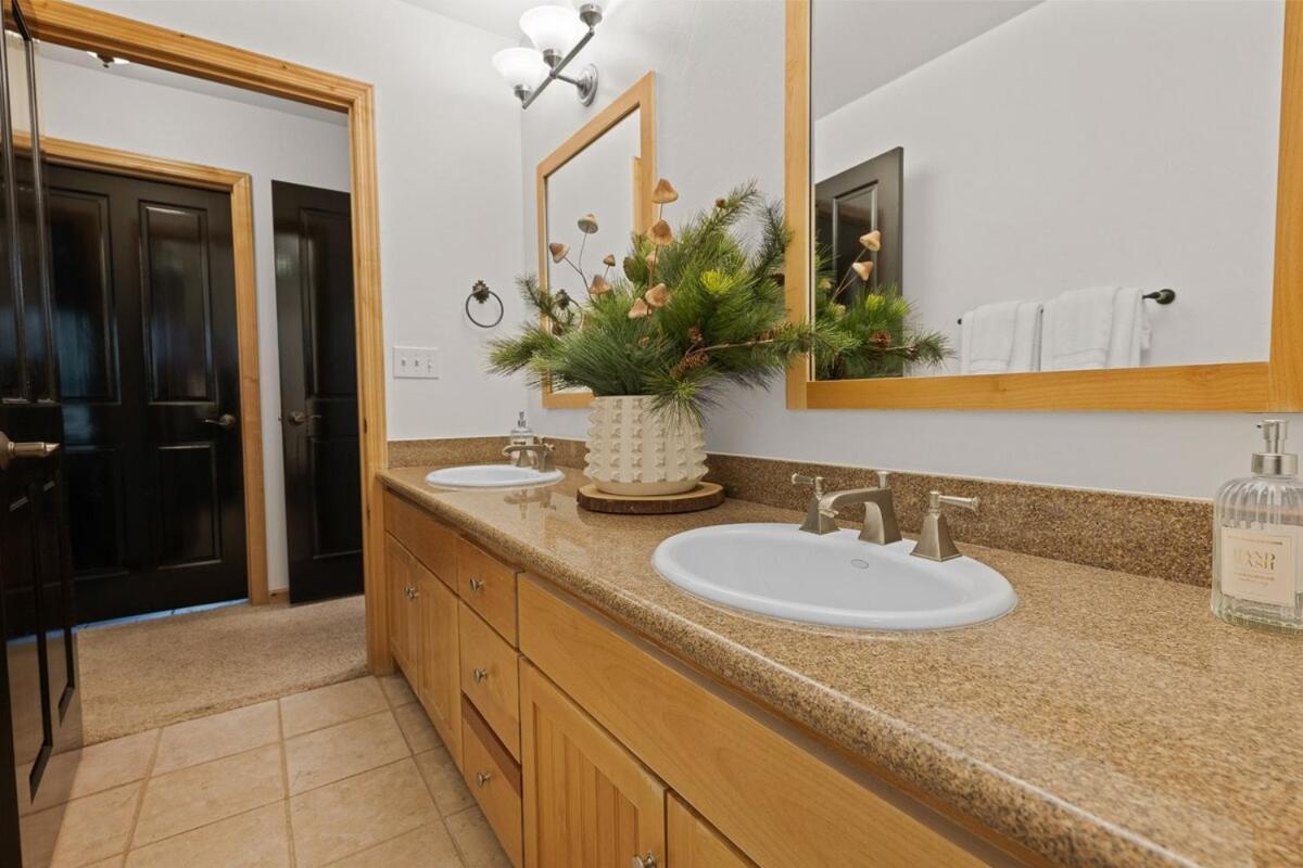 New Serenity Lodge Base Of Snow Summit Hot Tub Big Bear Lake Εξωτερικό φωτογραφία